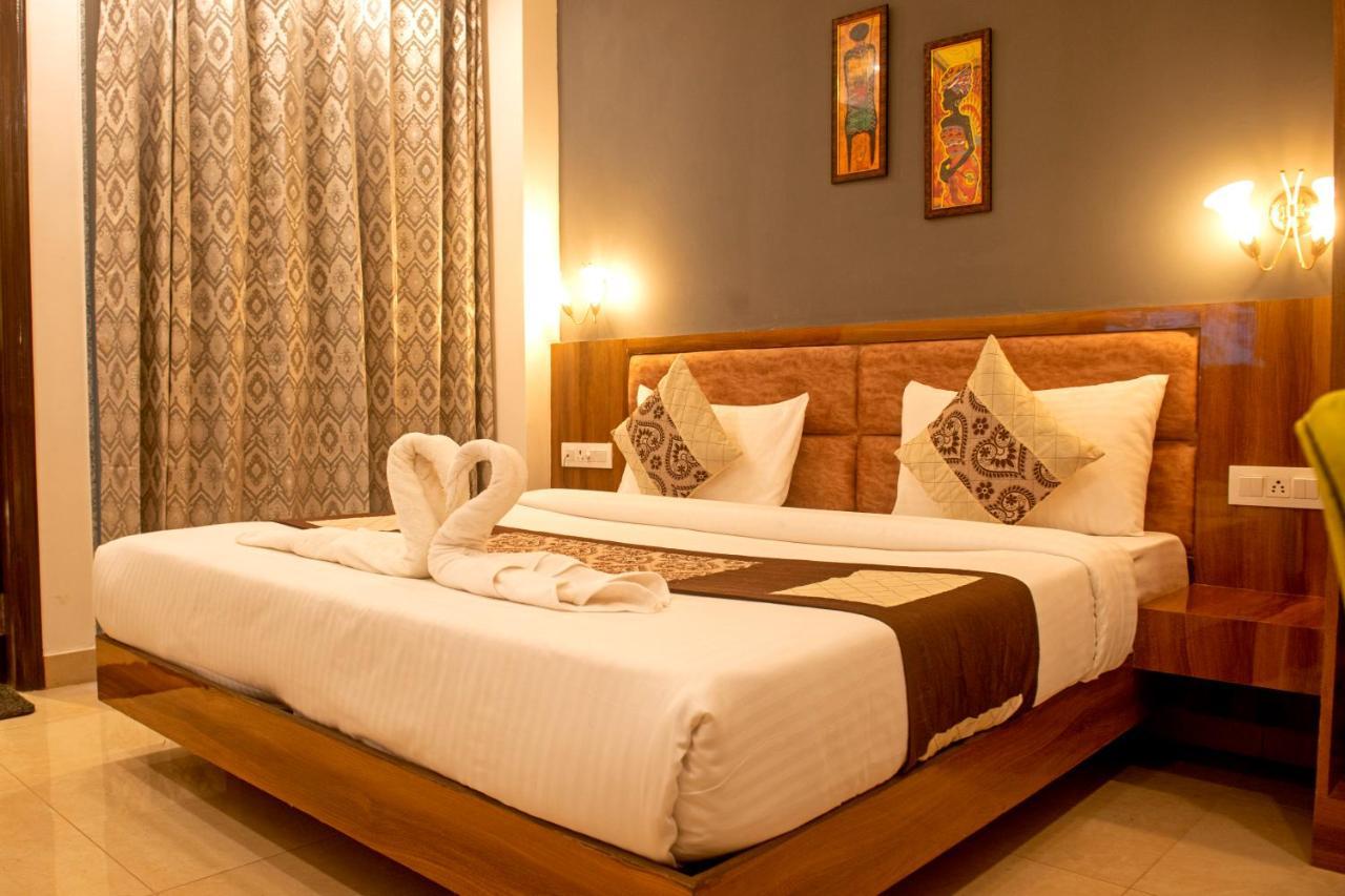 Posh Residency Huda City Center Gurgaon Extérieur photo