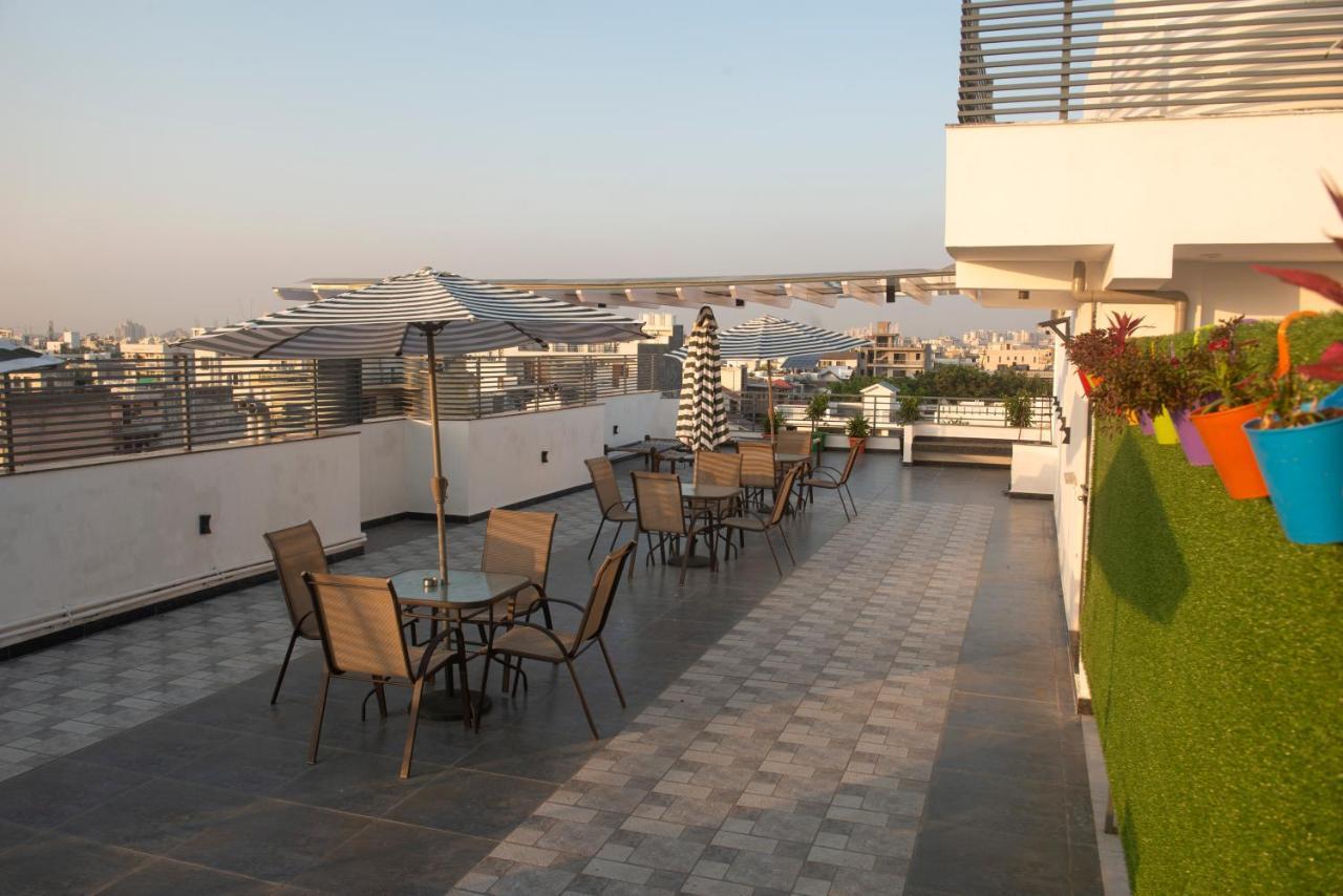 Posh Residency Huda City Center Gurgaon Extérieur photo