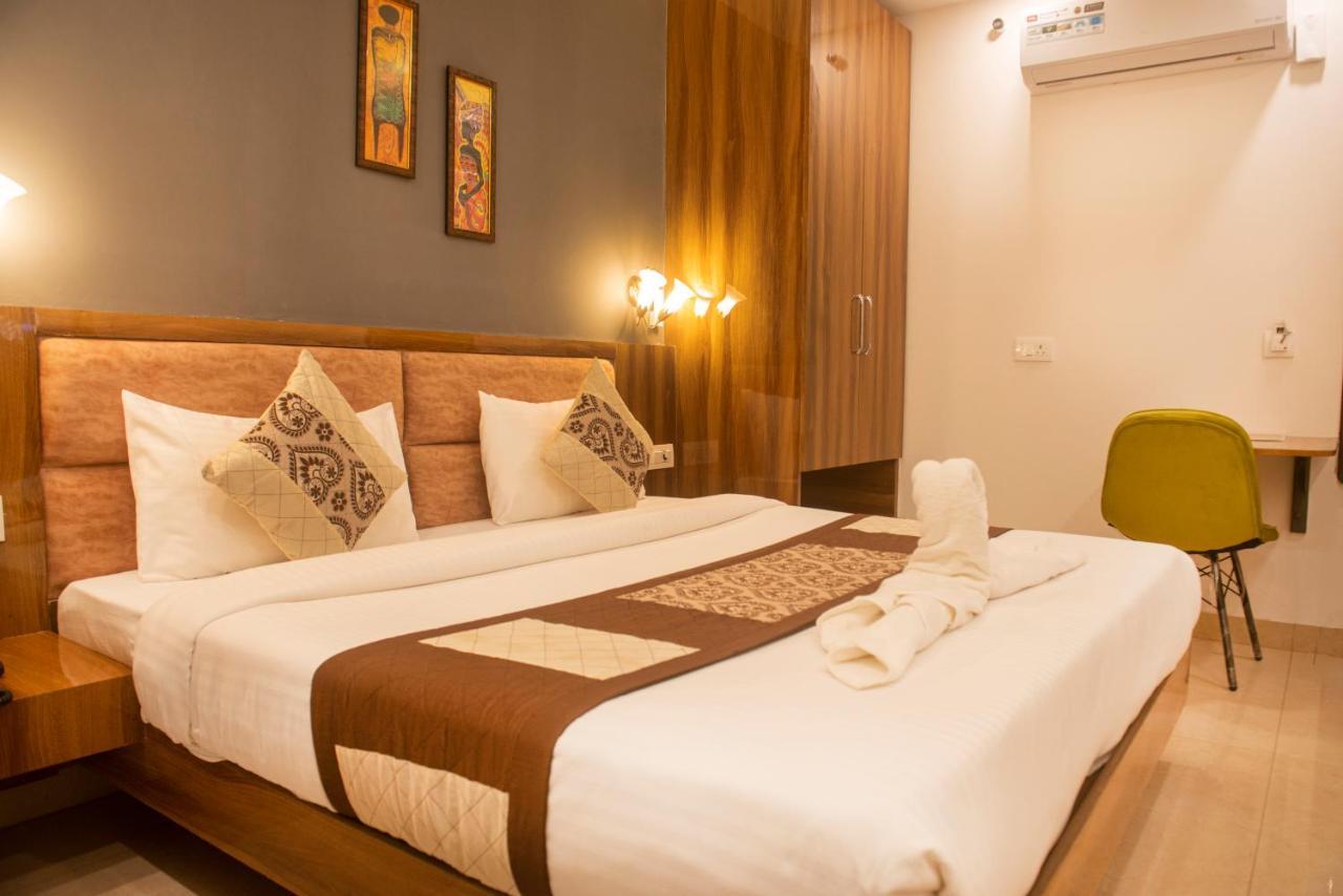 Posh Residency Huda City Center Gurgaon Extérieur photo