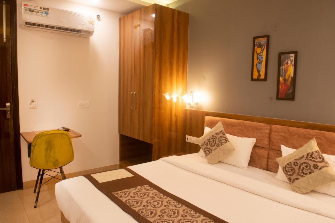 Posh Residency Huda City Center Gurgaon Extérieur photo