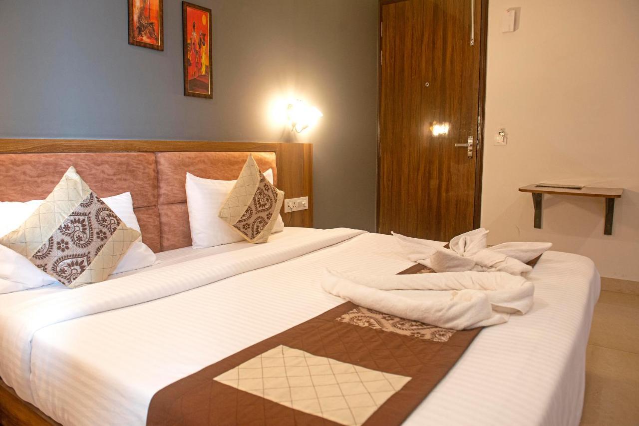 Posh Residency Huda City Center Gurgaon Extérieur photo
