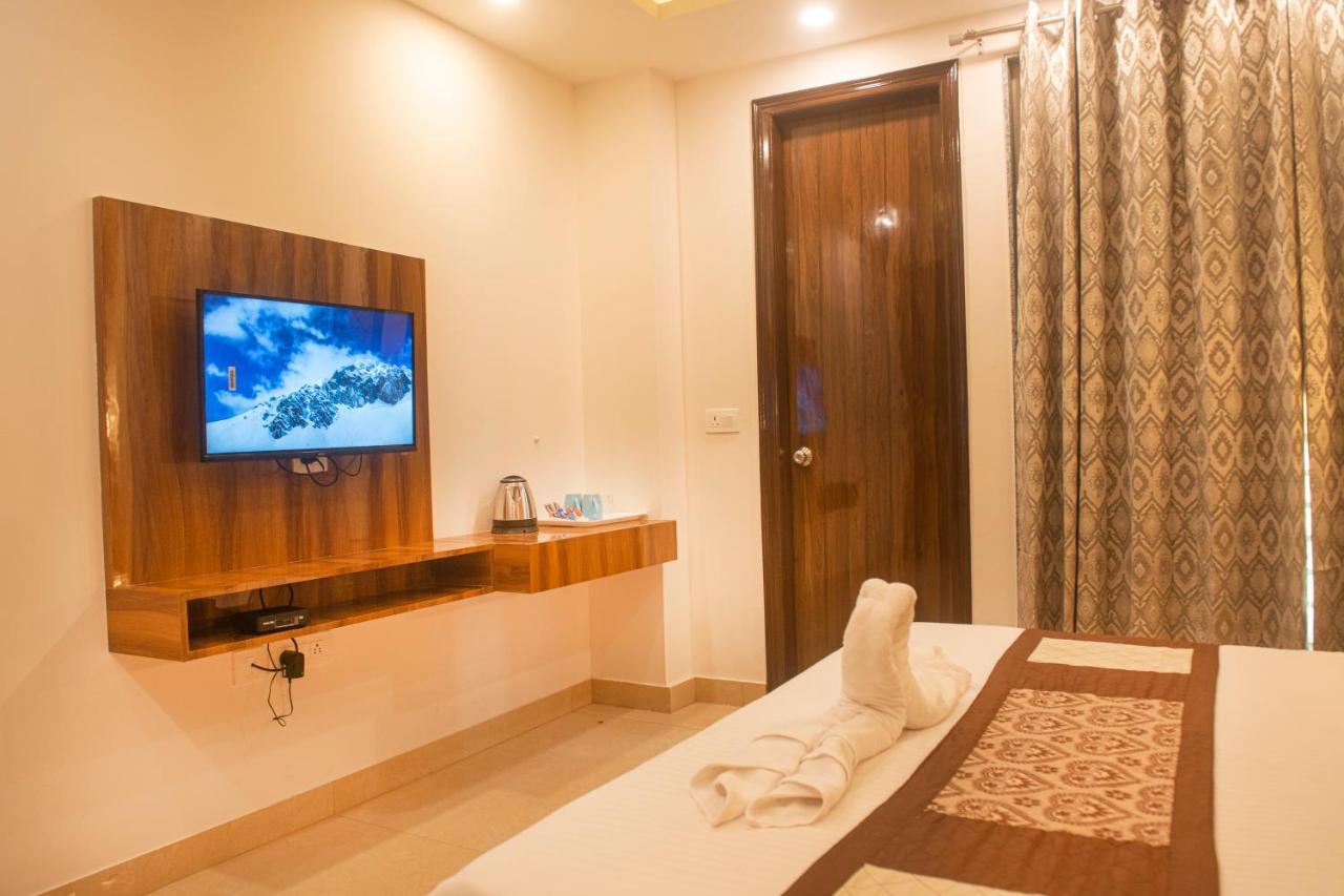 Posh Residency Huda City Center Gurgaon Extérieur photo