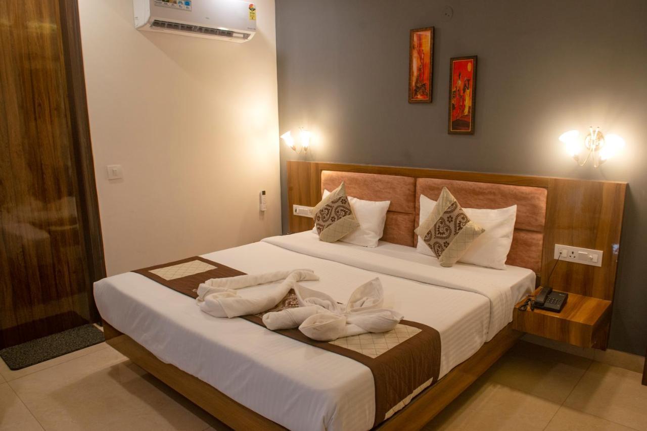 Posh Residency Huda City Center Gurgaon Extérieur photo