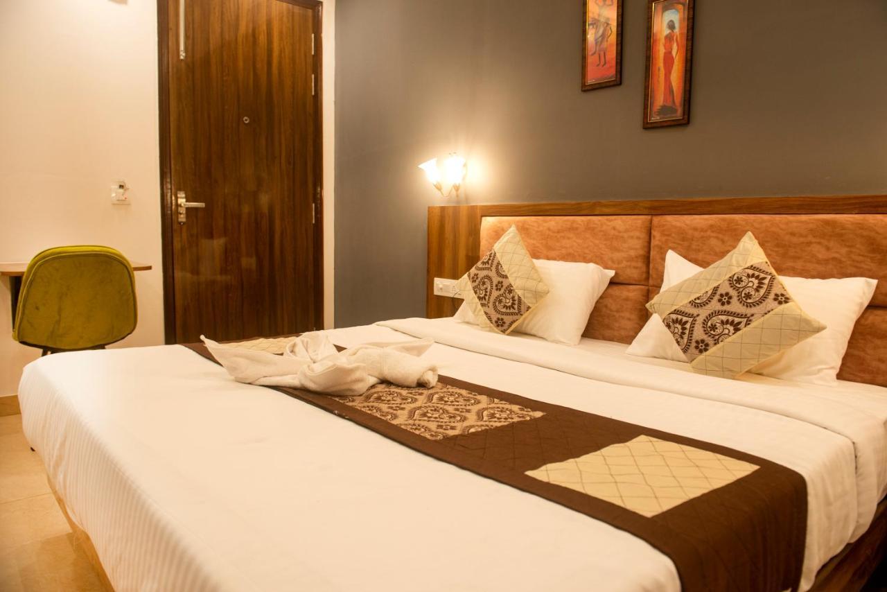 Posh Residency Huda City Center Gurgaon Extérieur photo